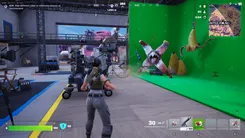 Fortnite gameplay with the Arcane cheat — screenshot 5