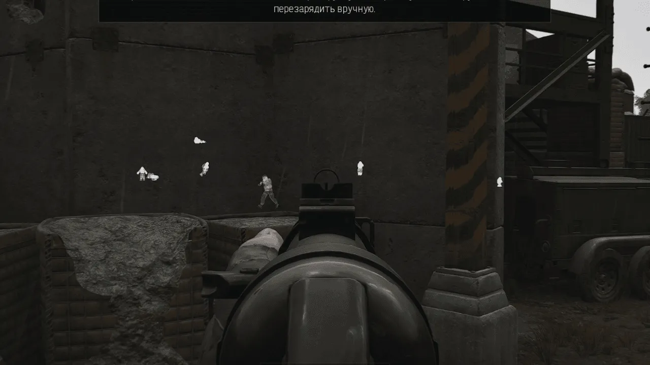 Arena Breakout: Infinite gameplay with the Phoenix Chams cheat — screenshot 6